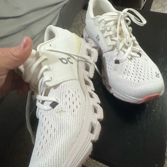 On Running Women's Sneakers in White and Cream - Picture 6 of 6